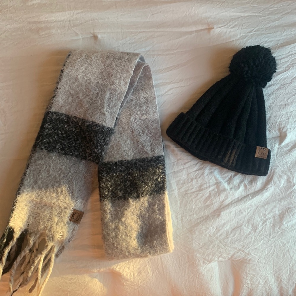 C&C California Scarf and Pom Pom Winter Hat set